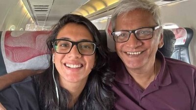 Smriti Mandhana's father experienced symptoms of a heart attack Smriti Mandhana's father experienced symptoms of a heart attack