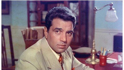 బాలీవుడ్ నటుడు ధర్మేంద్ర కన్నుమూత.. 90వ పుట్టిన రోజుకు కొన్ని రోజు ముందే.. బాలీవుడ్ నటుడు ధర్మేంద్ర కన్నుమూత.. 90వ పుట్టిన రోజుకు కొన్ని రోజు ముందే..