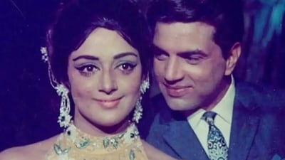 Hema Malini and Dharmendra were a hit pair in the 1970s, having worked in numerous films together. Hema Malini and Dharmendra were a hit pair in the 1970s, having worked in numerous films together.