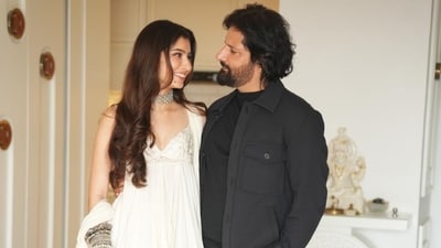 Raj Arjun with daughter Sara Arjun