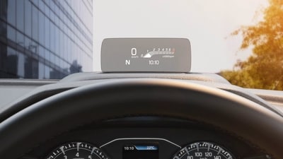 Heads-up displays, or HUDs, enable the driver to see key driving data such as fuel consumption, speed, rpms, without having to take their eyes off the road Heads-up displays, or HUDs, enable the driver to see key driving data such as fuel consumption, speed, rpms, without having to take their eyes off the road