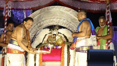 చంద్రప్రభ వాహనంపై అమ్మవారు (TTD) చంద్రప్రభ వాహనంపై అమ్మవారు (TTD)