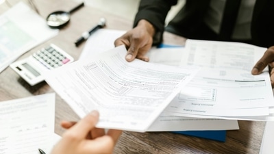 A spouse can’t simply exit a joint home loan after separation. The only legal way is through loan novation or refinancing; the lender must approve shifting full liability to the remaining spouse. (Picture for representational purposes only) (Pexels Photo) A spouse can’t simply exit a joint home loan after separation. The only legal way is through loan novation or refinancing; the lender must approve shifting full liability to the remaining spouse. (Picture for representational purposes only) (Pexels Photo)