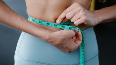 Fitness coach Amaka's 10-step plan to lose 5kg in 21 days include detox drinks, high-protein meals, and 10,000 daily steps. (Pexel) Fitness coach Amaka's 10-step plan to lose 5kg in 21 days include detox drinks, high-protein meals, and 10,000 daily steps. (Pexel)
