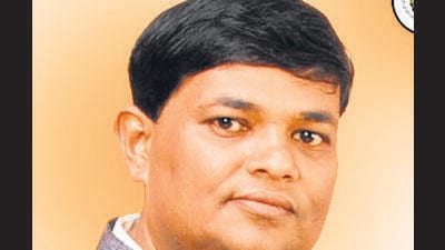 Shinde Sena gives 6 tickets to one family in Badlapur elections