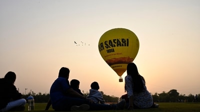 Gram it: Delhiites, block your calendar this weekend! Reason? You get to view the city from the sky as the Capital gets ready to witness its first-ever hot air balloon ride service. This has been announced to begin from November 29. Here's a glimpse of its trial run at the bamboo-themed Baansera Park near Sarai Kale Khan. (Photo: Vipin Kumar/ANI)