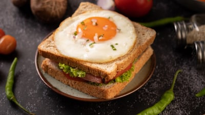 Wholewheat Egg Sandwich (Freepik) Wholewheat Egg Sandwich (Freepik)