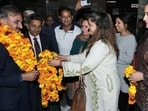 Himachal Pradesh CM Sukhvinder Singh Sukhu being welcomed during his visit to Dharamshala ahead of the legislative assembly’s winter session on Tuesday. (HTPhoto) Himachal Pradesh CM Sukhvinder Singh Sukhu being welcomed during his visit to Dharamshala ahead of the legislative assembly’s winter session on Tuesday. (HTPhoto)