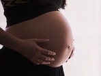 Pregnant women should outdoor activities on high pollution days. Pregnant women should outdoor activities on high pollution days.