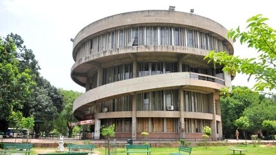 As students plan total shutdown, Panjab University declares holiday on Nov 26, postpones exams (HT File Photo) As students plan total shutdown, Panjab University declares holiday on Nov 26, postpones exams (HT File Photo)