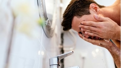 Face wash for men to get clear, dirt-free skin (Unsplash) Face wash for men to get clear, dirt-free skin (Unsplash)