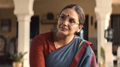 <p>మహారాణి సీజన్ 4 - హుమా ఖురేషి నటించిన ఈ సిరీస్కు రివ్యూలు, రేటింగ్లలో పెద్దగా స్పందన రాకపోయినా, ప్రేక్షకులు ఈ సిరీస్ను బాగా ఆదరిస్తున్నారు. సోనీ లివ్ సబ్స్క్రైబర్లు ఈ సిరీస్ను ఇంట్లో కూర్చుని ఉచితంగా ఆస్వాదించవచ్చు. ఇది లిస్ట్ లో మూడో ప్లేస్ లో ఉంది.</p> <p>మహారాణి సీజన్ 4 - హుమా ఖురేషి నటించిన ఈ సిరీస్కు రివ్యూలు, రేటింగ్లలో పెద్దగా స్పందన రాకపోయినా, ప్రేక్షకులు ఈ సిరీస్ను బాగా ఆదరిస్తున్నారు. సోనీ లివ్ సబ్స్క్రైబర్లు ఈ సిరీస్ను ఇంట్లో కూర్చుని ఉచితంగా ఆస్వాదించవచ్చు. ఇది లిస్ట్ లో మూడో ప్లేస్ లో ఉంది.</p>