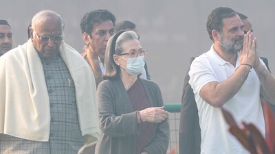 Congress President Mallikarjun Kharge, LoP in the Lok Sabha and party leader Rahul Gandhi and Rajya Sabha MP Sonia Gandhi. (PTI) Congress President Mallikarjun Kharge, LoP in the Lok Sabha and party leader Rahul Gandhi and Rajya Sabha MP Sonia Gandhi. (PTI)