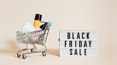 Here’s how to survive the black friday madness and win big Here’s how to survive the black friday madness and win big
