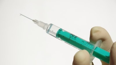 The family of the deceased then staged protests on the hospital premises alleging that administration of a wrong injection led to the boy's death (Representative Image/Pixabay)