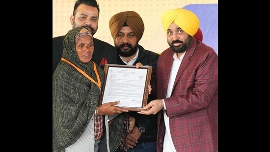 Chief minister Bhagwant Mann on Wednesday disbursed compensation amounting to ₹377 crore to more than 30,000 families whose houses were damaged during the recent floods.