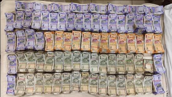 Punjab Police’s Anti-Narcotics Task Force (ANTF), Ferozepur Range, has arrested a key financier and hawala operator linked to a cross-border drug syndicate after recovering ₹20.55 lakh in drug money from him. (HT Photo)