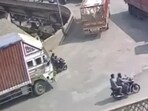 6-year-old killed, father injured after being hit by truck in Bhiwandi 6-year-old killed, father injured after being hit by truck in Bhiwandi