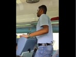 Unlike the usual loud campaigns or dramatic awareness drives, this young man chose a calm and direct approach.