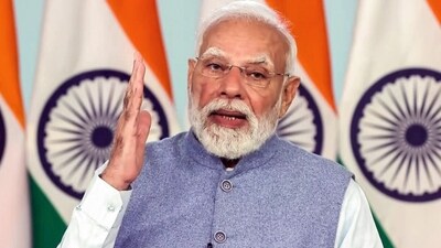 The PM will arrive at the venue at 3.45 pm. A special helipad has been constructed in the premises of the mutt. (ANI) The PM will arrive at the venue at 3.45 pm. A special helipad has been constructed in the premises of the mutt. (ANI)