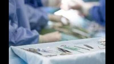 Could gentle instrumental music played in a patient’s ears during surgery help them? (Getty Images/iStockphoto) Could gentle instrumental music played in a patient’s ears during surgery help them? (Getty Images/iStockphoto)