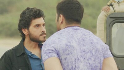 <p><strong>మీర్జాపూర్</strong> - ప్రైమ్ వీడియో సిరీస్ మీర్జాపూర్ ఈ జాబితాలో 10వ స్థానంలో నిలిచింది. ఈ సిరీస్ లో ఇప్పటి వరకు మూడు సీజన్లు ఉన్నాయి. ఈ సిరీస్ కు IMDb రేటింగ్ 8.4 ఉంది.</p> (IMDb)