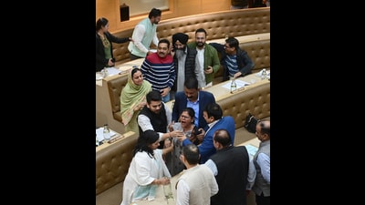 Councillors engaged in heated arguments during the MC House meeting on Friday. (Ravi Kumar/HT)