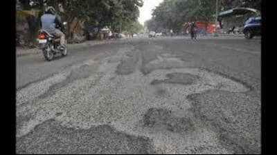 Road carpeting is typically carried out in the October-November and March-April periods, as these months provide the ideal weather conditions for the process. (HT File photo) Road carpeting is typically carried out in the October-November and March-April periods, as these months provide the ideal weather conditions for the process. (HT File photo)