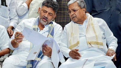 Siddaramaiah and DK Shivakumar. (File) Siddaramaiah and DK Shivakumar. (File)