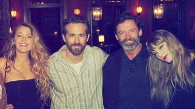 According to reports Hugh Jackman and Taylor Swift were present in Blake Lively and Ryan Reynold's apartment According to reports Hugh Jackman and Taylor Swift were present in Blake Lively and Ryan Reynold's apartment