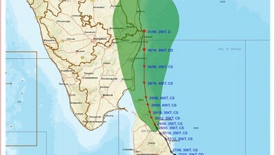 'దిత్వా' తుఫాన్ ఎఫెక్ట్ - ఏపీకి భారీ వర్ష సూచన 'దిత్వా' తుఫాన్ ఎఫెక్ట్ - ఏపీకి భారీ వర్ష సూచన