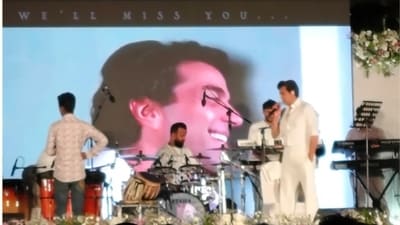 Singer Sonu Nigam paid a musical tribute to Dharmendra at the prayer meet. Singer Sonu Nigam paid a musical tribute to Dharmendra at the prayer meet.