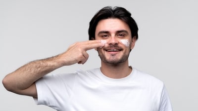 Men's skincare is evolving, reflecting a shift towards self-care, with tailored products and routines gaining popularity. (Freepik) Men's skincare is evolving, reflecting a shift towards self-care, with tailored products and routines gaining popularity. (Freepik)