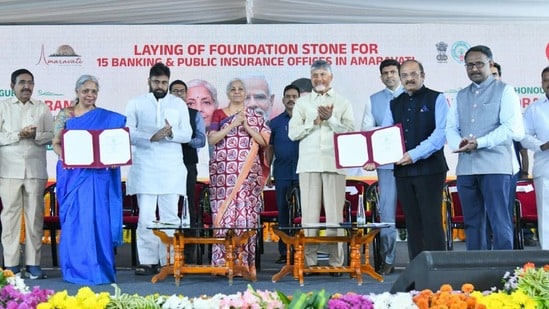 అమరావతిలో 25 బ్యాంక్ భవనాలకు శంకుస్థాపన