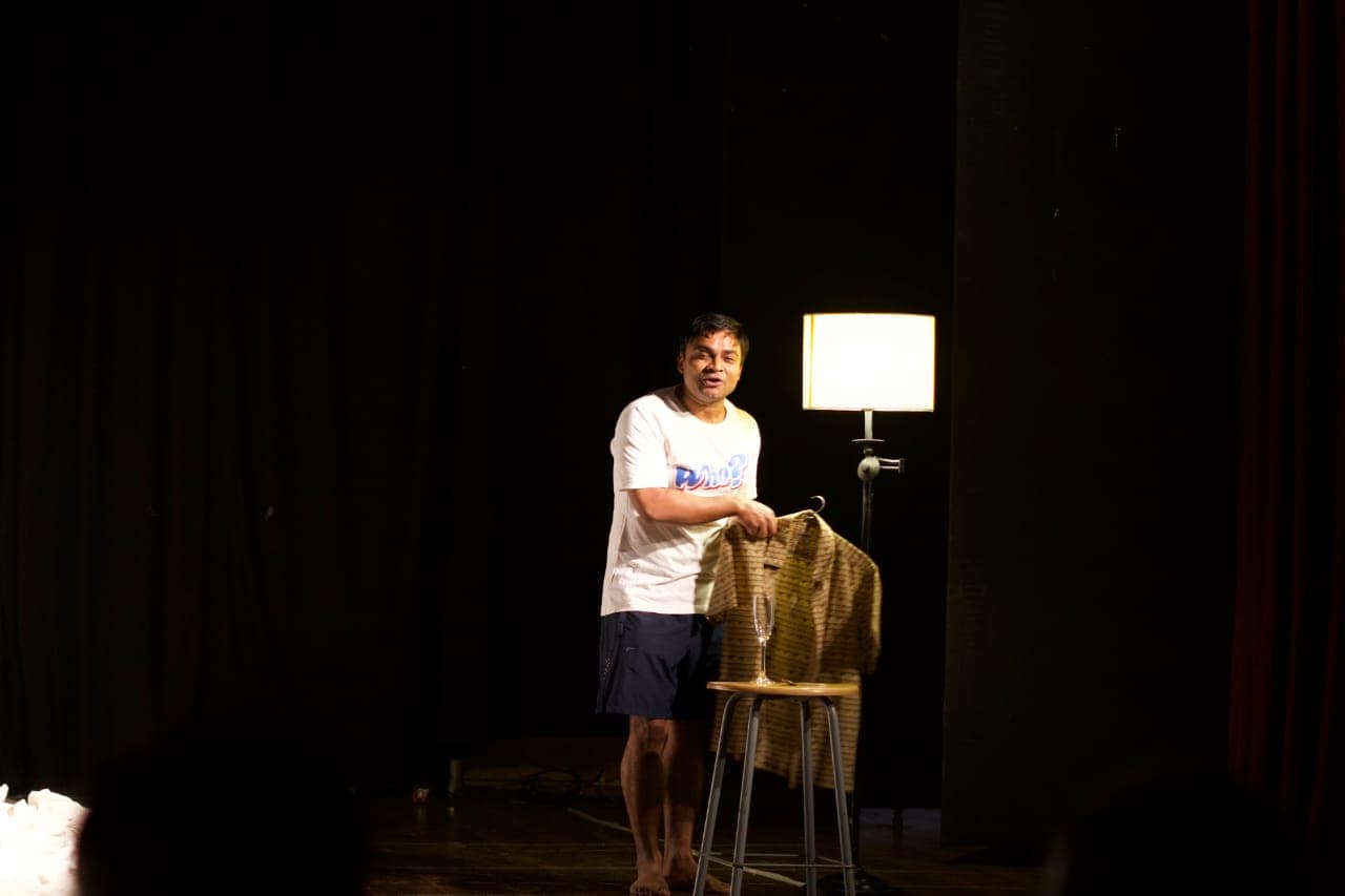 Luckyjee Gupta staged play Besharam Ka Paudha as a curtain raiser to the festival Luckyjee Gupta staged play Besharam Ka Paudha as a curtain raiser to the festival