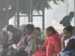 New Delhi, India - Nov. 9, 2025: People wearing warm cloths during cold weather at Tilak Bridge railway station near ITO in New Delhi, India, on Sunday, November 9, 2025. (Photo by Arvind Yadav/ Hindustan Times) New Delhi, India - Nov. 9, 2025: People wearing warm cloths during cold weather at Tilak Bridge railway station near ITO in New Delhi, India, on Sunday, November 9, 2025. (Photo by Arvind Yadav/ Hindustan Times)