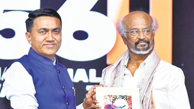 Goa CM Pramod Sawant confered lifetime achievement award on actor Rajinikanth at Goa Film Festival on Friday. (PIB) (HT_PRINT) Goa CM Pramod Sawant confered lifetime achievement award on actor Rajinikanth at Goa Film Festival on Friday. (PIB) (HT_PRINT)