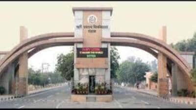 In his complaint, Deswal alleged that the V-C Rajbir Singh provided false documents with “dishonest intention and seized the post to cause wrongful loss to the government, university and students of the MDU.” (HT Photo for representation)