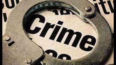 The suspect looted the woman’s chain and earrings before fleeing (Representative photo)
