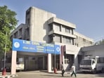 The emergency and the trauma ward in civil hospital receive around 150-200 patients daily. (HT Photo)