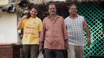 ఓటీటీలోకి ఇవాళ వచ్చిన తెలుగు కామెడీ మూవీ- బిర్యాని కోసం ముగ్గురు ఓల్డ్ ఫ్రెండ్స్ కష్టాలు- ఇక్కడ చూసేయండి! ఓటీటీలోకి ఇవాళ వచ్చిన తెలుగు కామెడీ మూవీ- బిర్యాని కోసం ముగ్గురు ఓల్డ్ ఫ్రెండ్స్ కష్టాలు- ఇక్కడ చూసేయండి!