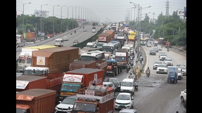 NHAI says widening and related works will cost ₹88.52 crore, with additional structures estimated at ₹28.87 crore. (HT Archive) NHAI says widening and related works will cost ₹88.52 crore, with additional structures estimated at ₹28.87 crore. (HT Archive)