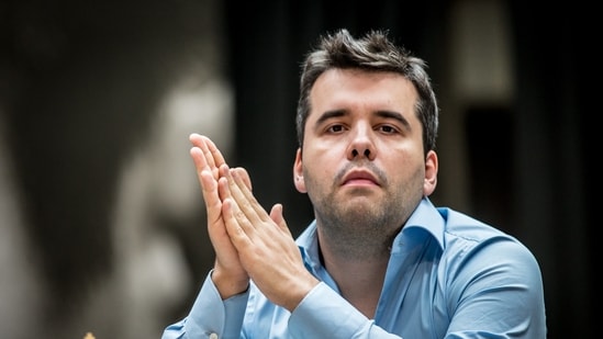 Ian Nepomniachtchi left for the airport immediately after his Chess World Cup exit.
