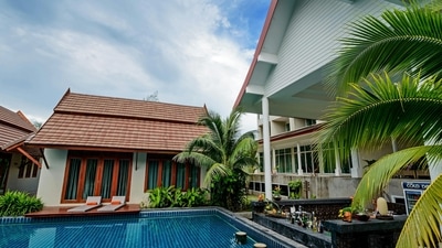By investing in a fractional property, you can own a share in high-end holiday homes, share maintenance costs, and earn potential returns.. (Photo for representational purposes only) (Pexels) By investing in a fractional property, you can own a share in high-end holiday homes, share maintenance costs, and earn potential returns.. (Photo for representational purposes only) (Pexels)
