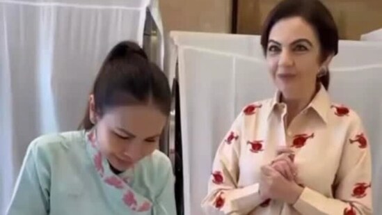 Nita Ambani celebrates her staff's birthday.