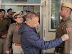 Haryana DGP OP Singh during a surprise visit to the Cybercrime police station east in Gurugram on Monday. (HT)