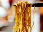 Eating instant noodles everyday is bad for your health.