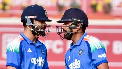 Virat Kohli and Rohit Sharma shared a 136-run stand in the first ODI against South Africa. (Somnath Sen) Virat Kohli and Rohit Sharma shared a 136-run stand in the first ODI against South Africa. (Somnath Sen)