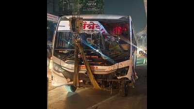 Priya, the eldest of the three siblings who lost their lives in the Monday accident, had recently stood out in her semester exams. (HT) Priya, the eldest of the three siblings who lost their lives in the Monday accident, had recently stood out in her semester exams. (HT)