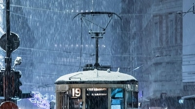 Winter Weather Advisory in place as snow and icy roads force multiple school districts in DC, Maryland and Virginia to delay classes (Representative Image/Unsplash) Winter Weather Advisory in place as snow and icy roads force multiple school districts in DC, Maryland and Virginia to delay classes (Representative Image/Unsplash)